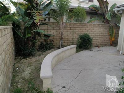 351 Spring Park Road Camarillo, CA 93012 - Photo 4 of 25 a view of a backyard