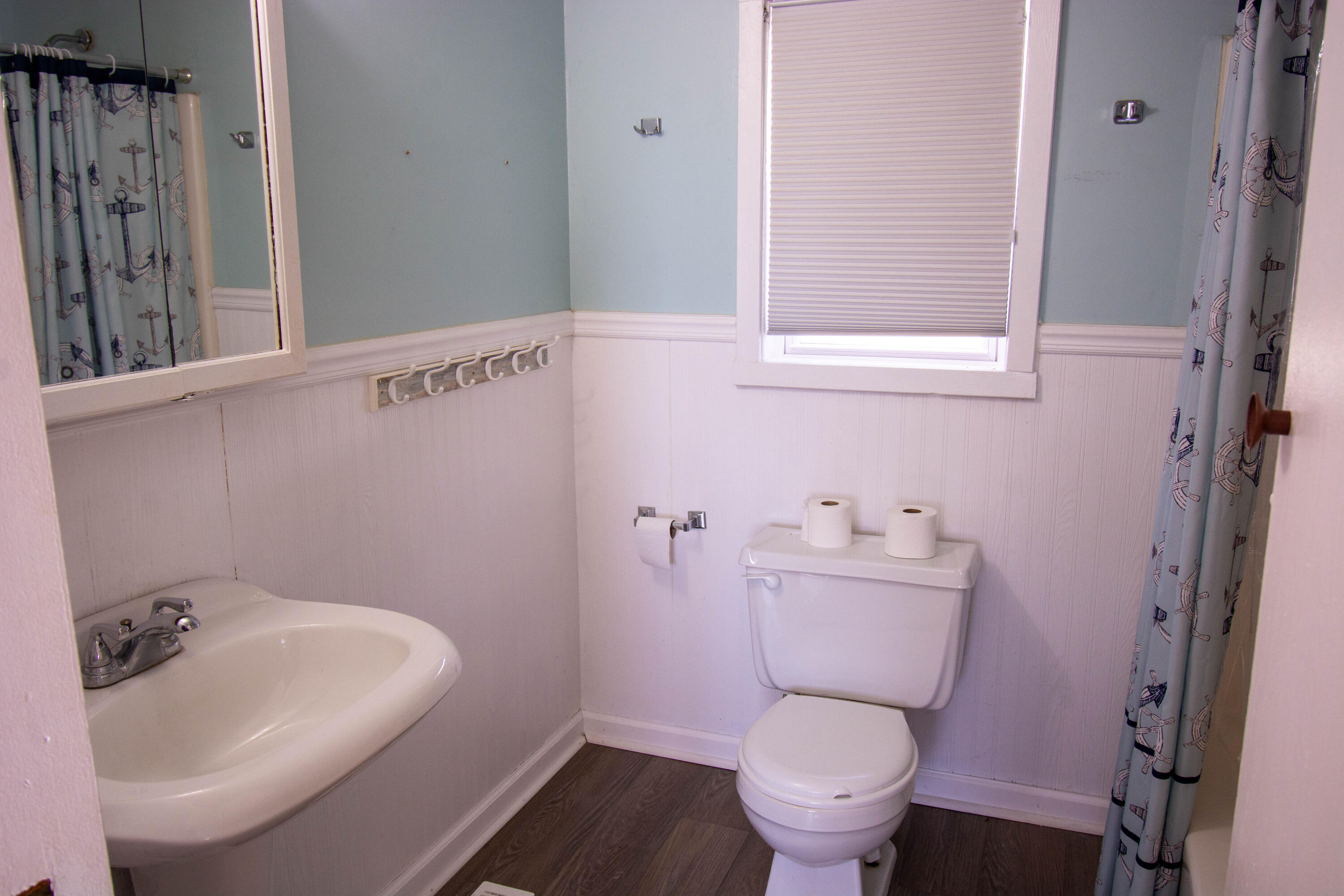 N3220 Acacia Road Geneva, WI 53147 - Photo 24 of 27 Bathroom