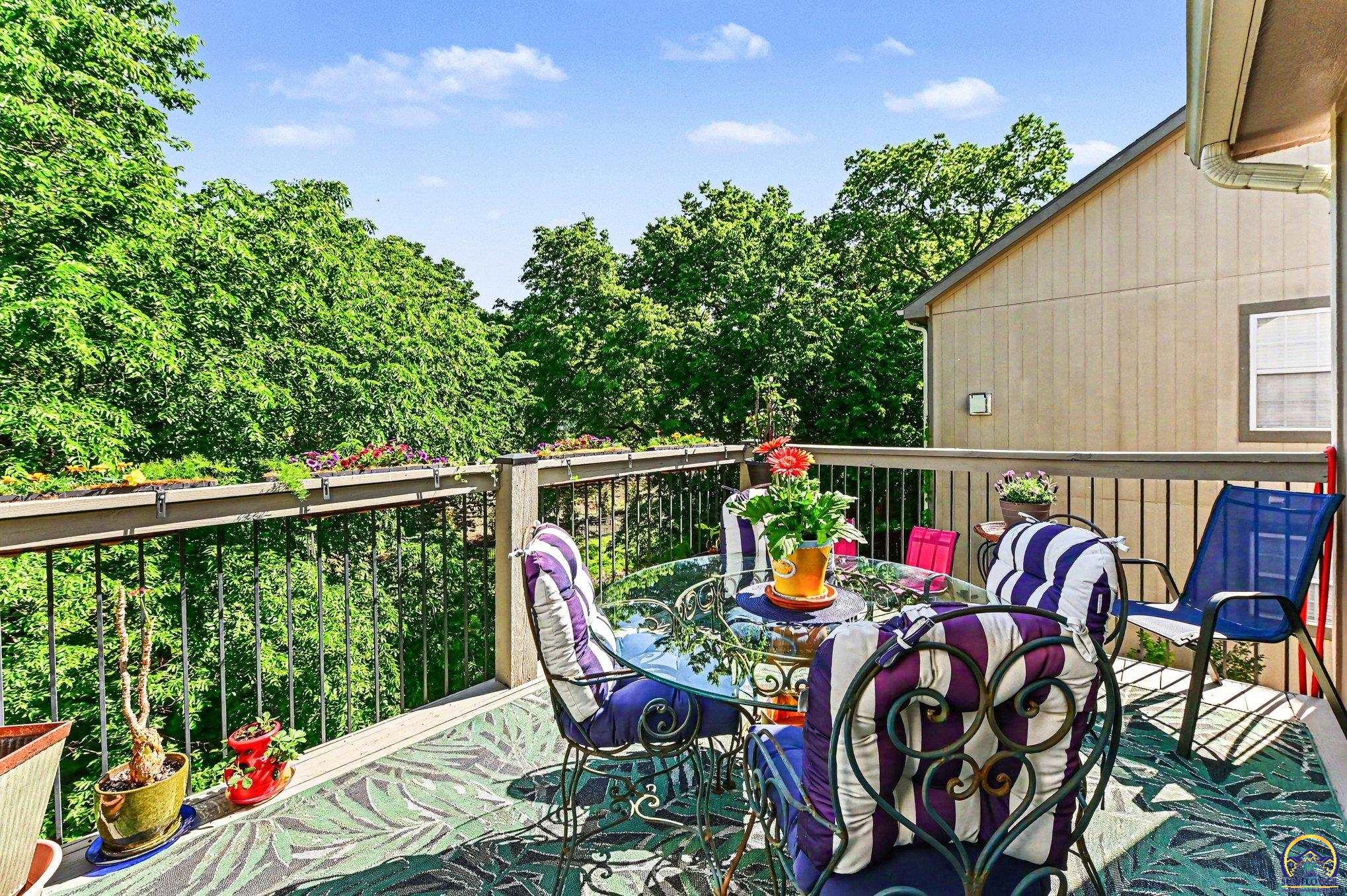 1425 Legends Circle Lawrence, KS 66049 - Photo 13 of 27