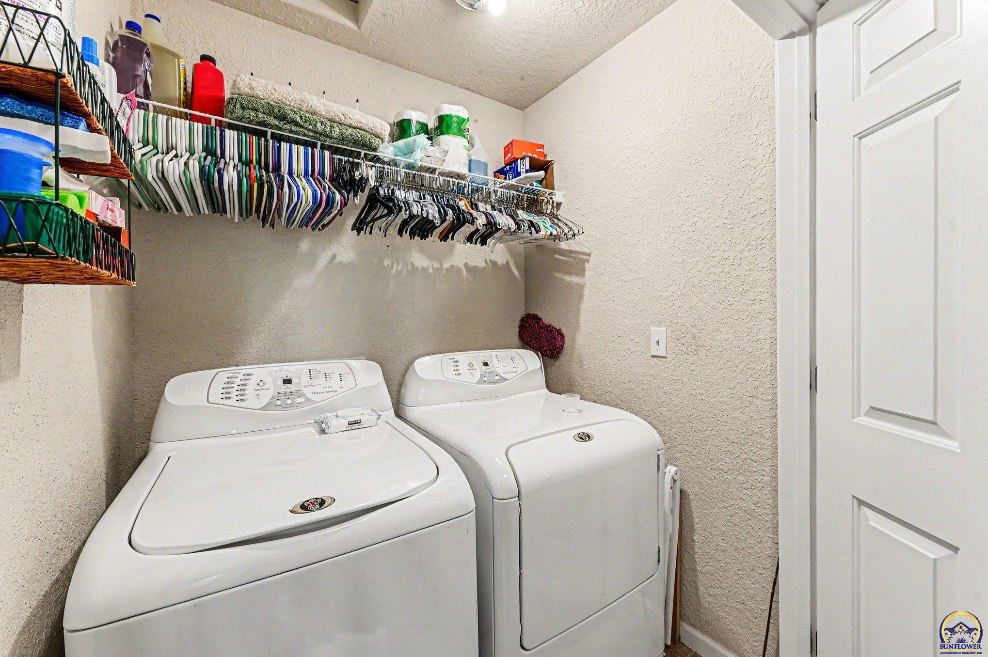 1425 Legends Circle Lawrence, KS 66049 - Photo 21 of 27