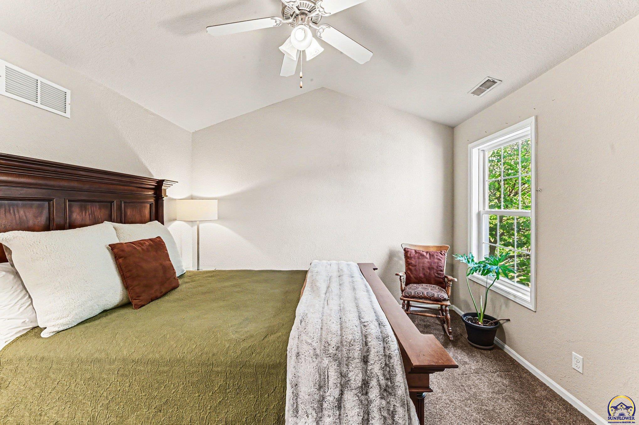 1425 Legends Circle Lawrence, KS 66049 - Photo 22 of 27