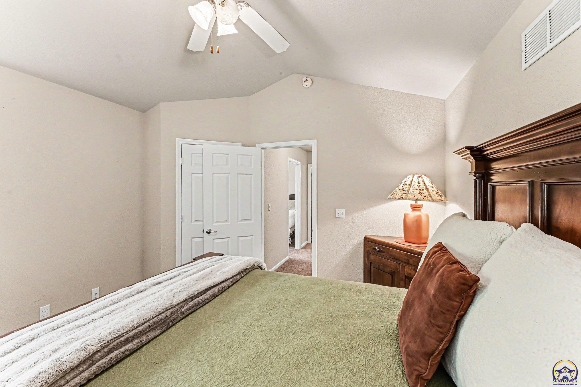 1425 Legends Circle Lawrence, KS 66049 - Photo 23 of 27