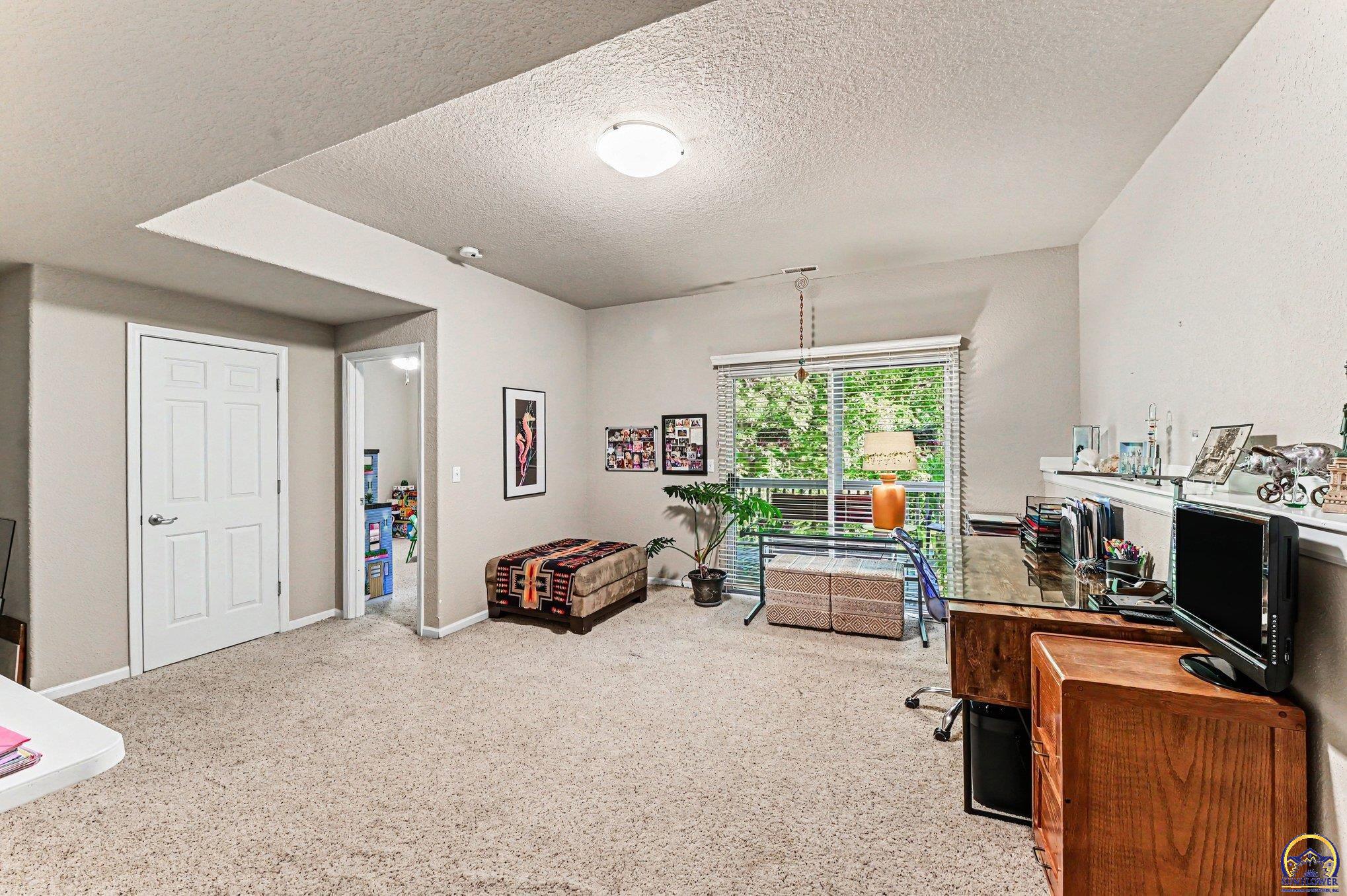 1425 Legends Circle Lawrence, KS 66049 - Photo 24 of 27