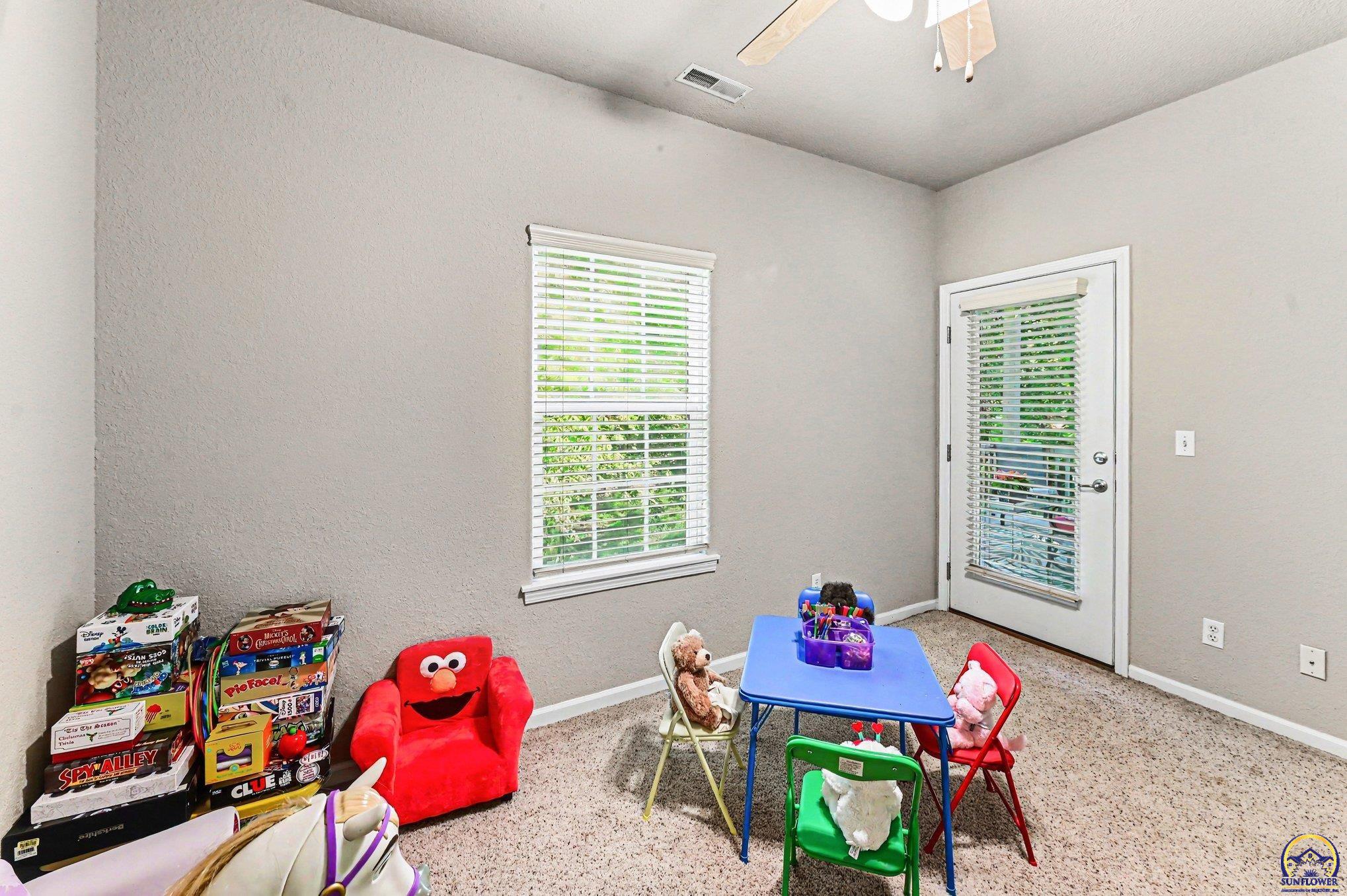 1425 Legends Circle Lawrence, KS 66049 - Photo 26 of 27