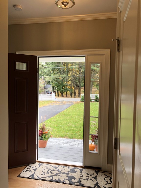 54 Spring Street, Unit 1 Medfield, MA 02052 - Photo 3 of 27 Gallery Image 3