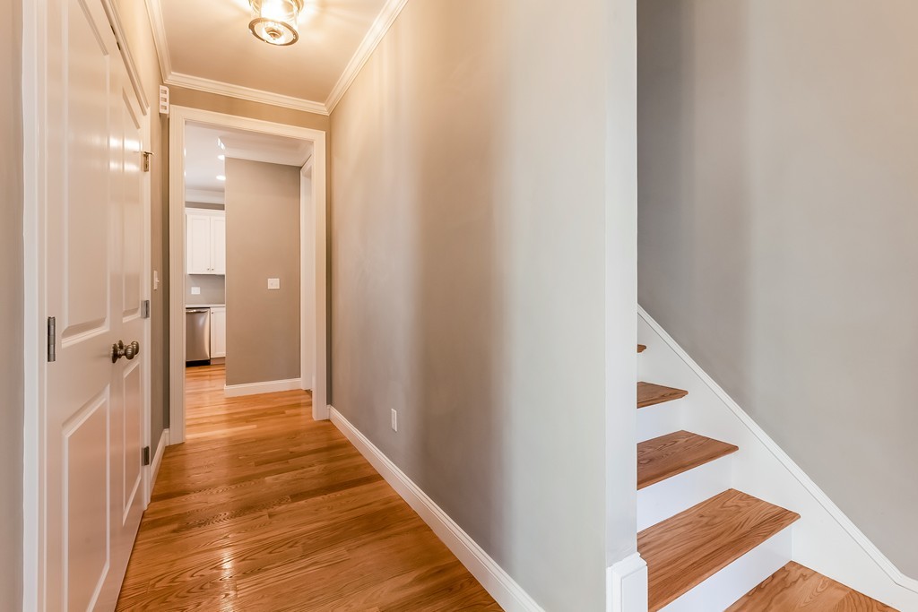 54 Spring Street, Unit 1 Medfield, MA 02052 - Photo 4 of 27 Gallery Image 4