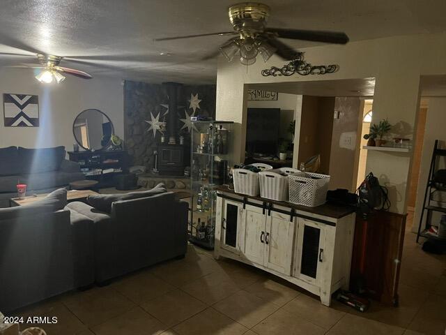 6431 West Devonshire Avenue Phoenix, AZ 85033 - Photo 7 of 20 IMG_2613