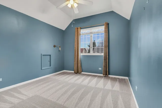 $600,000 | 7437 Bittersweet Drive, Gurnee, IL 60031