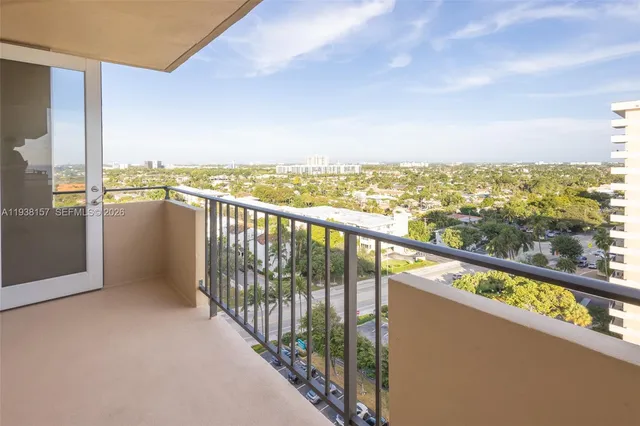 $639,000 | 2000 South Ocean Boulevard, Unit 12A, Lauderdale-by-the-Sea, FL 33062