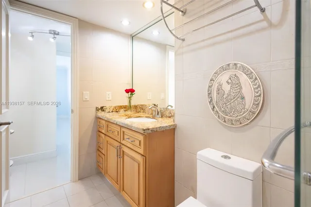 $639,000 | 2000 South Ocean Boulevard, Unit 12A, Lauderdale-by-the-Sea, FL 33062