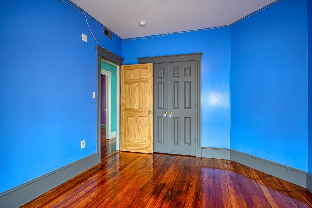 7 Treadway Road, Unit 3 Boston, MA 02125 - Photo 11 of 19
