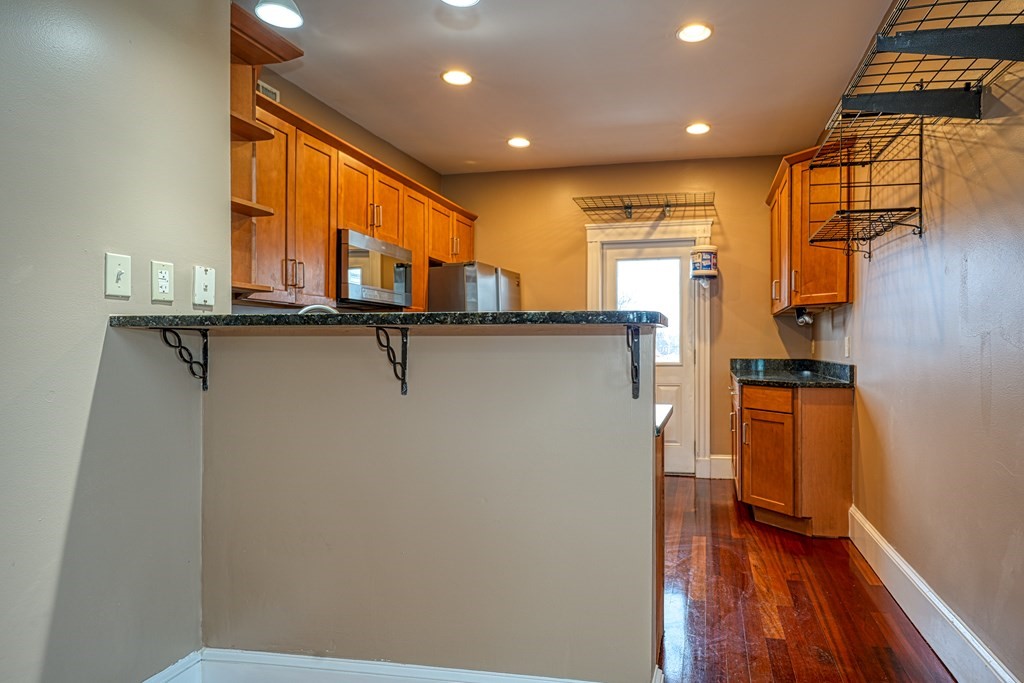 7 Treadway Road, Unit 3 Boston, MA 02125 - Photo 8 of 19