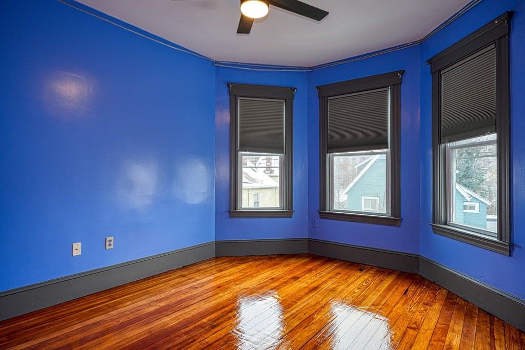7 Treadway Road, Unit 3 Boston, MA 02125 - Photo 10 of 19
