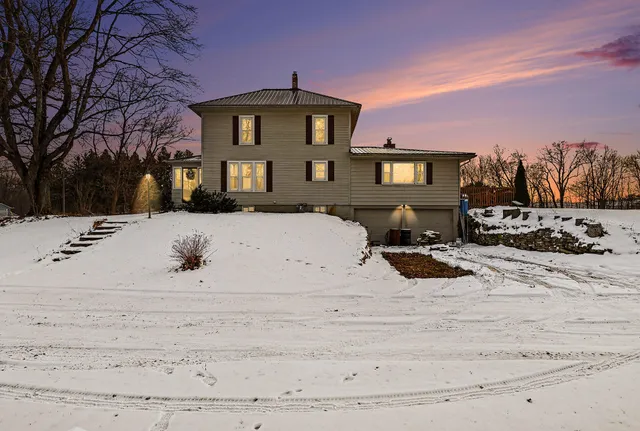 $265,000 | 2900 Blackbridge Road, Osseo, MI 49266