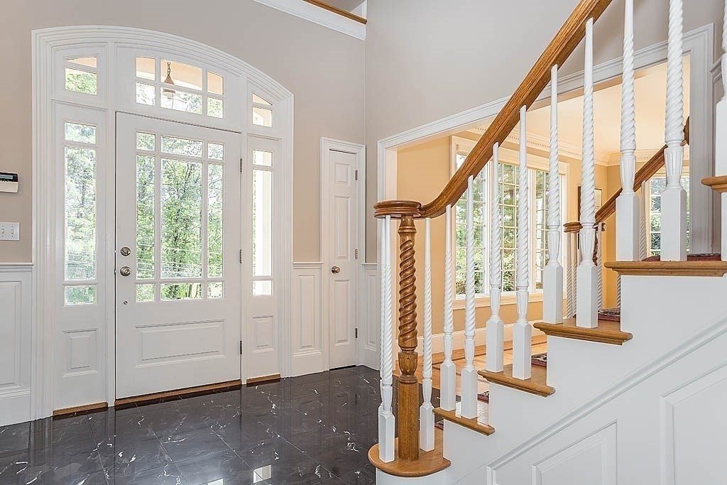17 Tower Road Lexington, MA 02421 - Photo 3 of 40