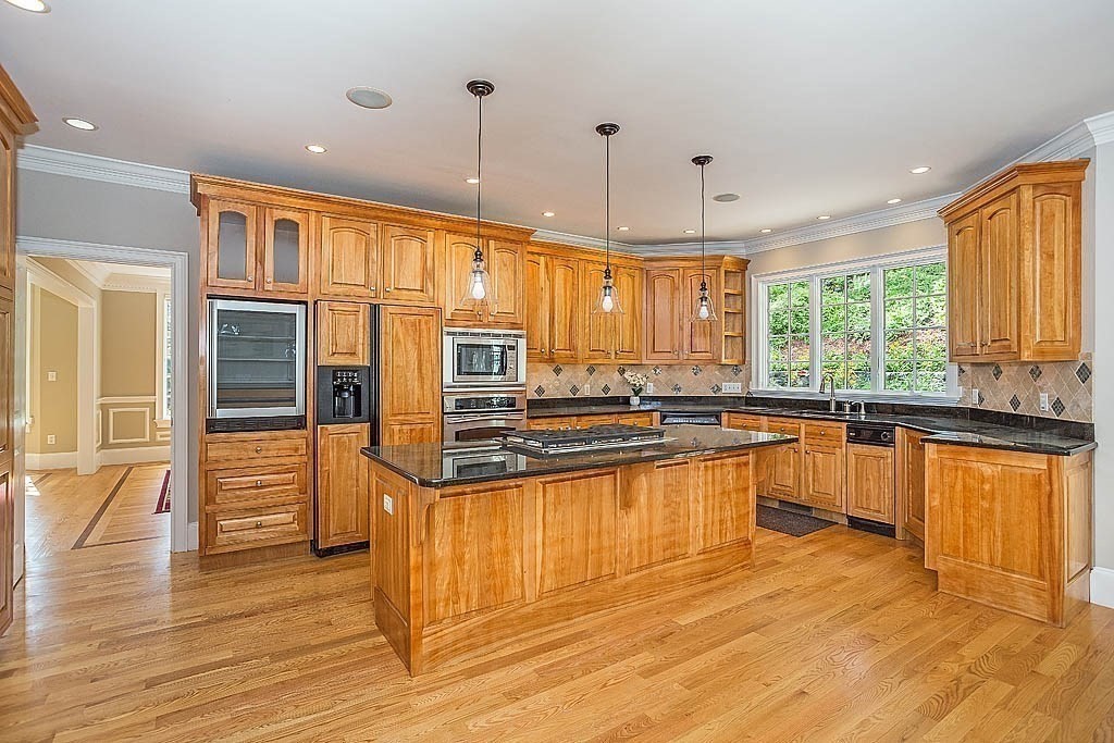 17 Tower Road Lexington, MA 02421 - Photo 10 of 40