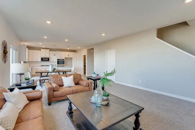 $528,990 | 9599 49th Place Northeast, St. Michael, MN 55376