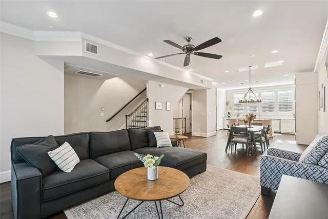 $679,000 | 2815 Lynlock Court, Dallas, TX 75219