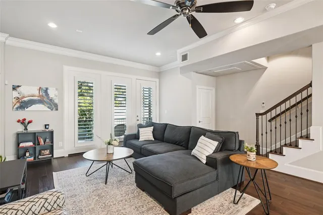 $679,000 | 2815 Lynlock Court, Dallas, TX 75219