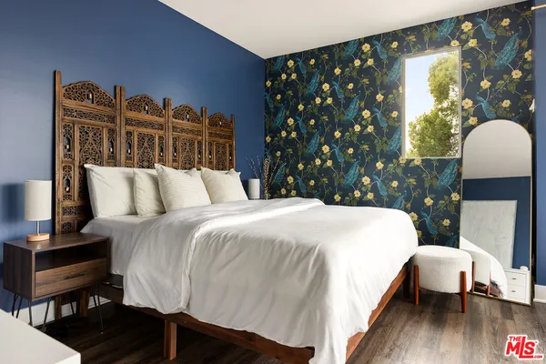 $6,195 | 6074 West Studio Court, Los Angeles, CA 90038