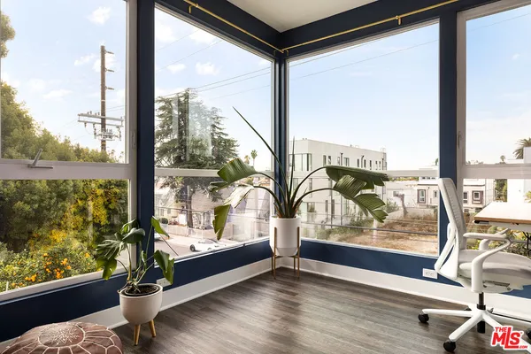 $6,195 | 6074 West Studio Court, Los Angeles, CA 90038