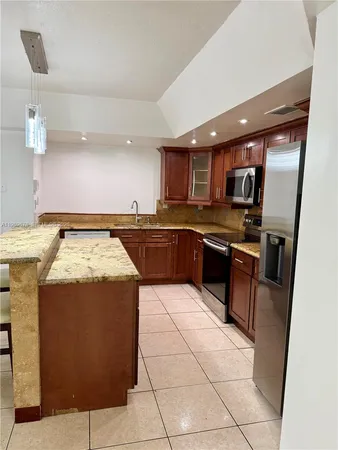 $4,500 | 6407 Northwest 199th Lane, Hialeah, FL 33015