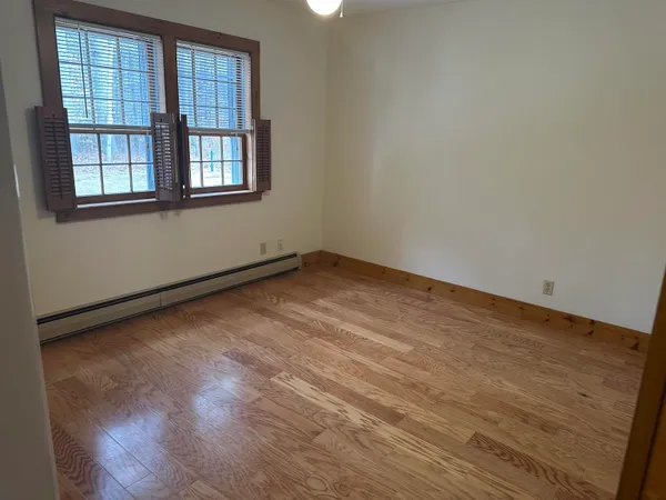 $1,650 | 108 South Bennington Road, Bennington, NH 03442