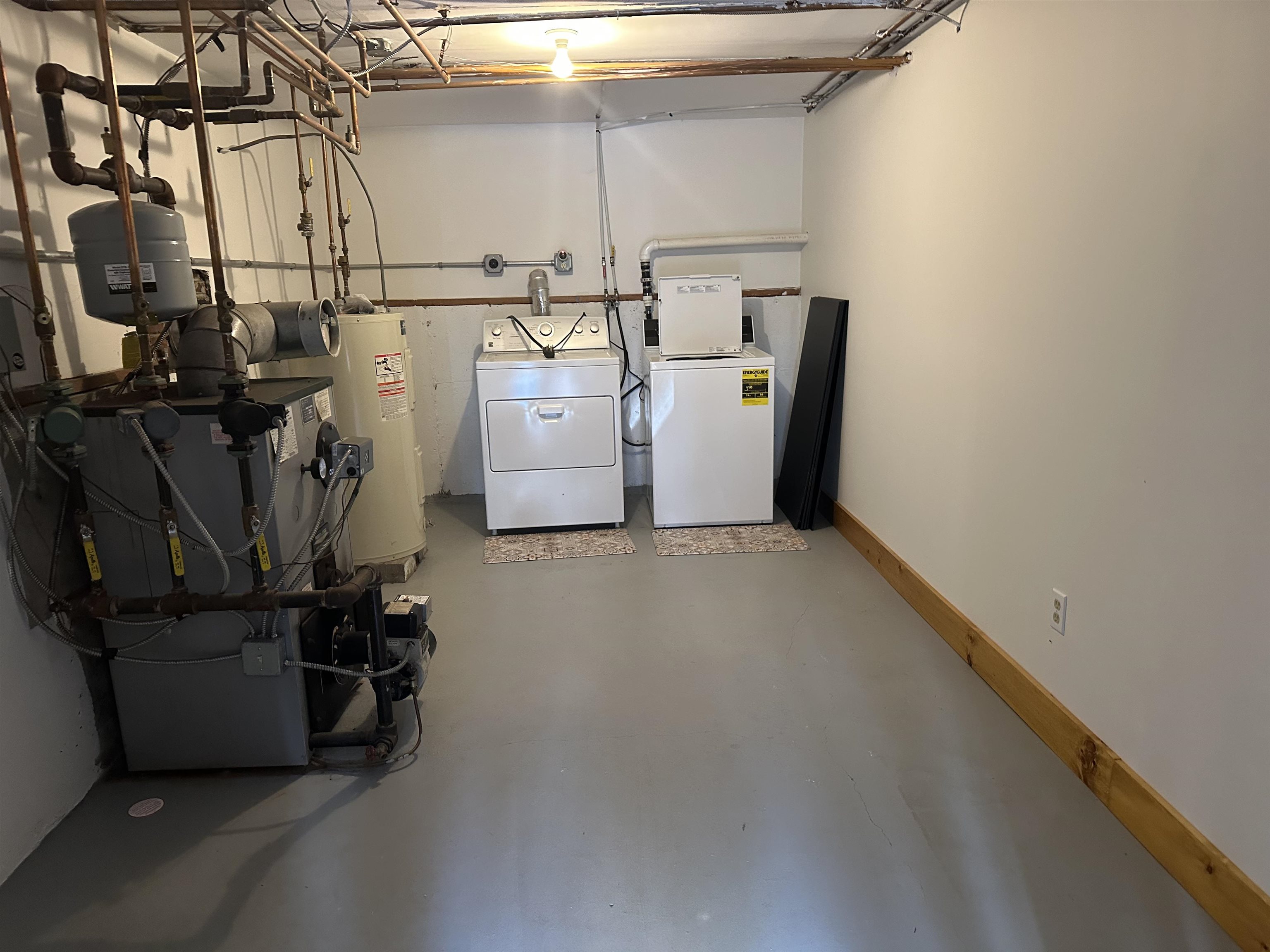 108 South Bennington Road Bennington, NH 03442 - Photo 7 of 22