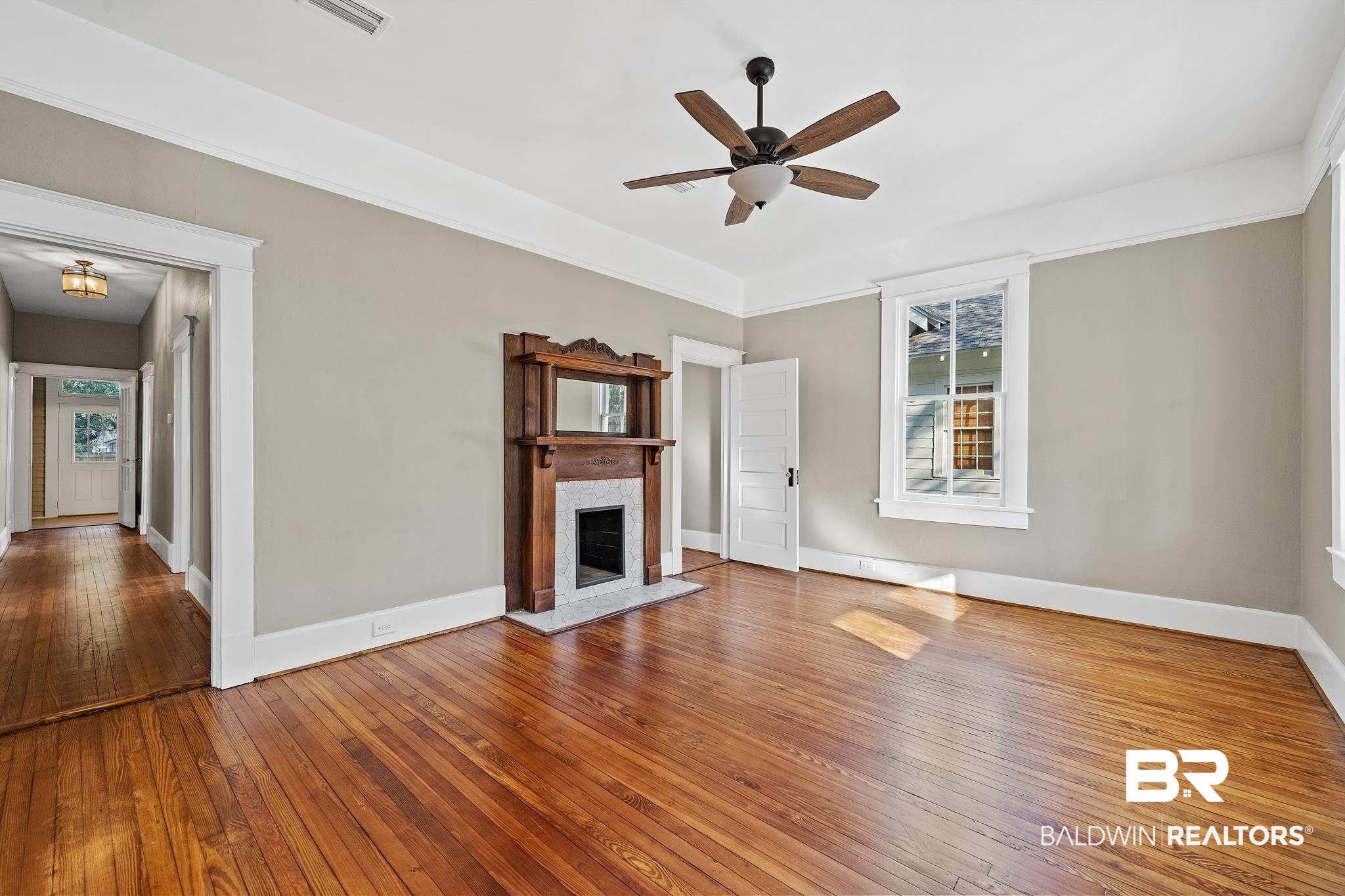 122 Macy Place Mobile, AL 36604 - Photo 3 of 20