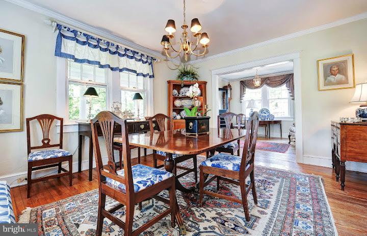 607 West Braddock Road Alexandria, VA 22302 - Photo 10 of 30 Dining Room