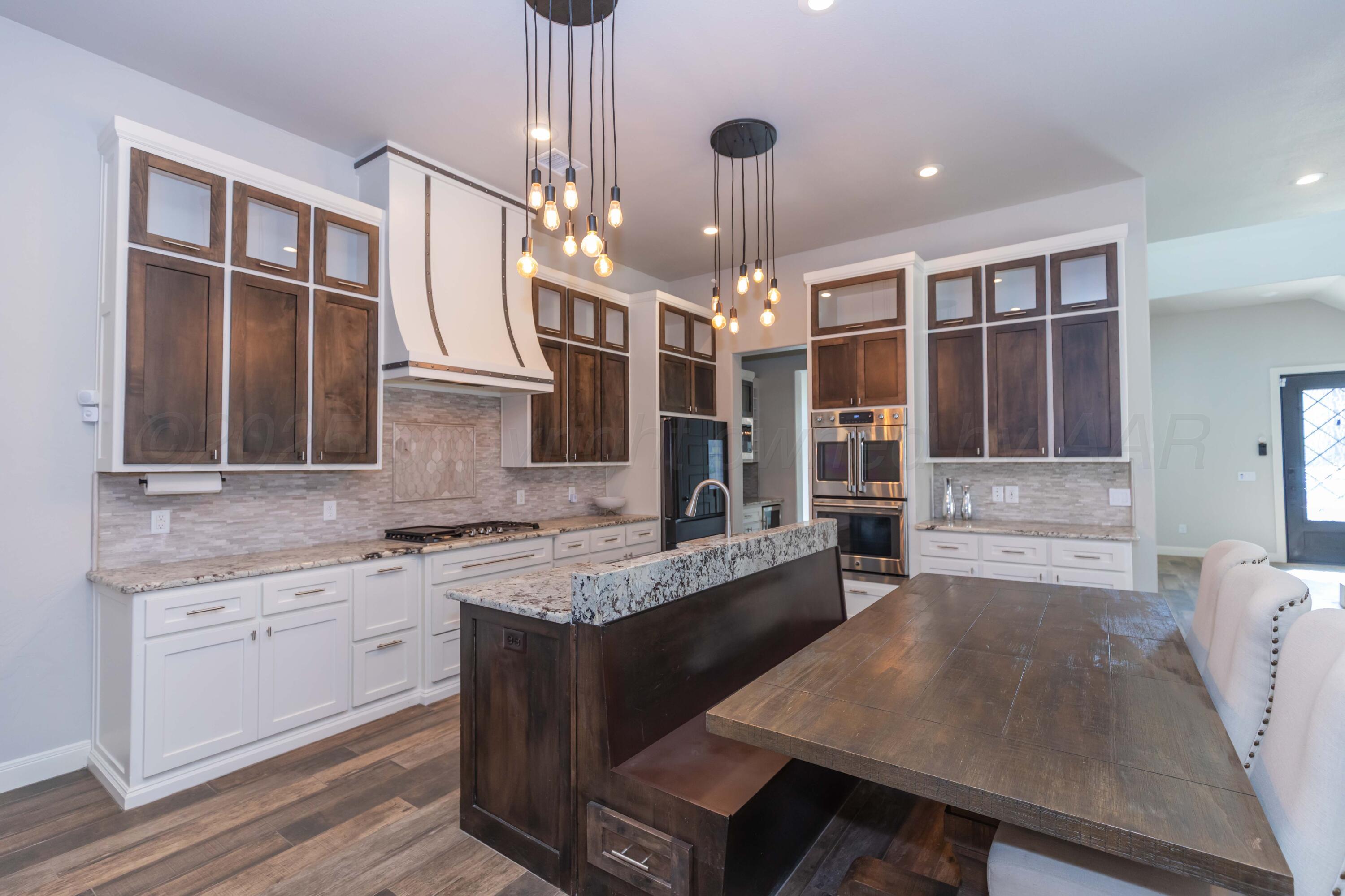 5706 Wesley Road Amarillo, TX 79119 - Photo 11 of 40 KITCHEN VIEW 4 (8)