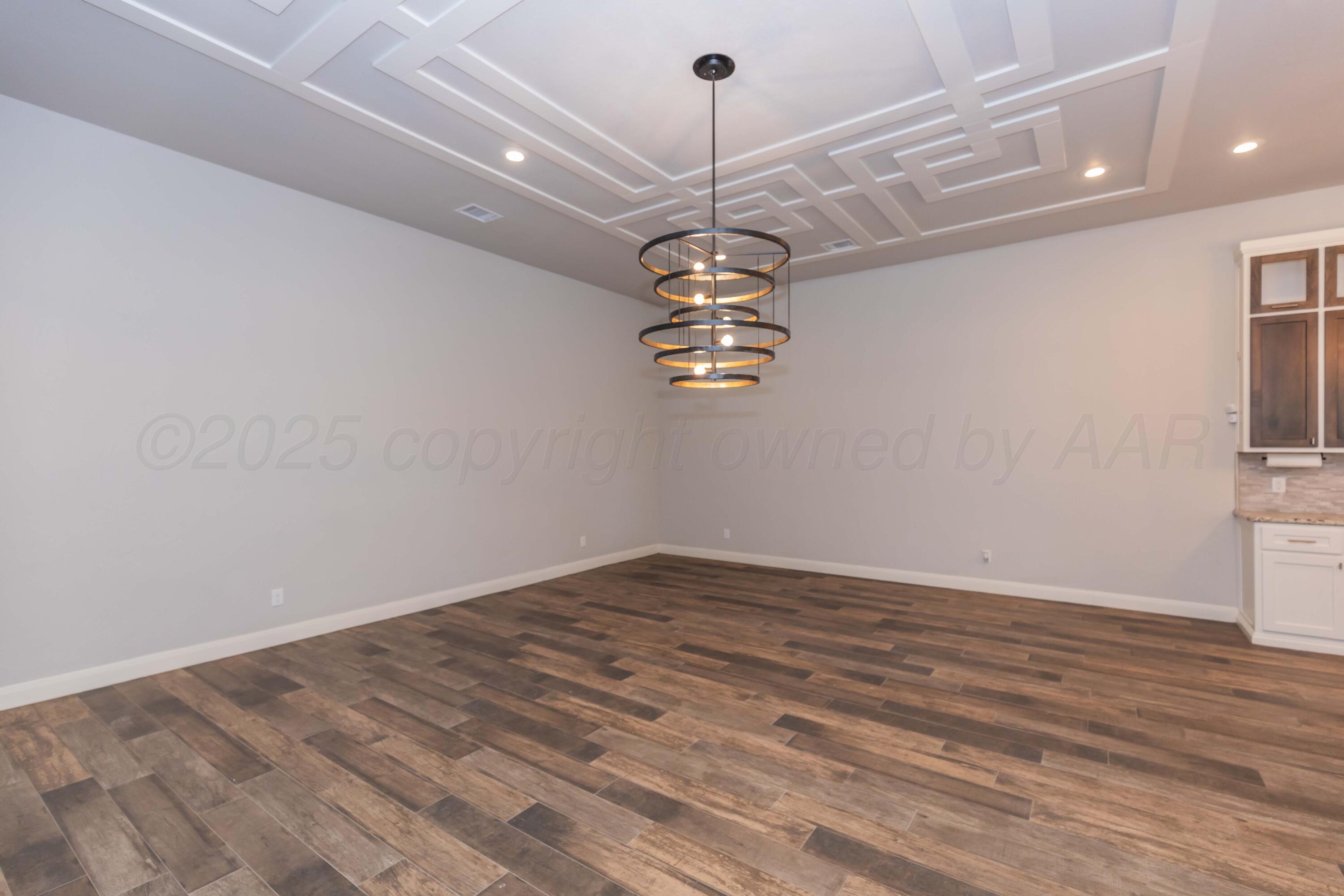 5706 Wesley Road Amarillo, TX 79119 - Photo 19 of 40 LIVING ROOM VIEW 5 (2)