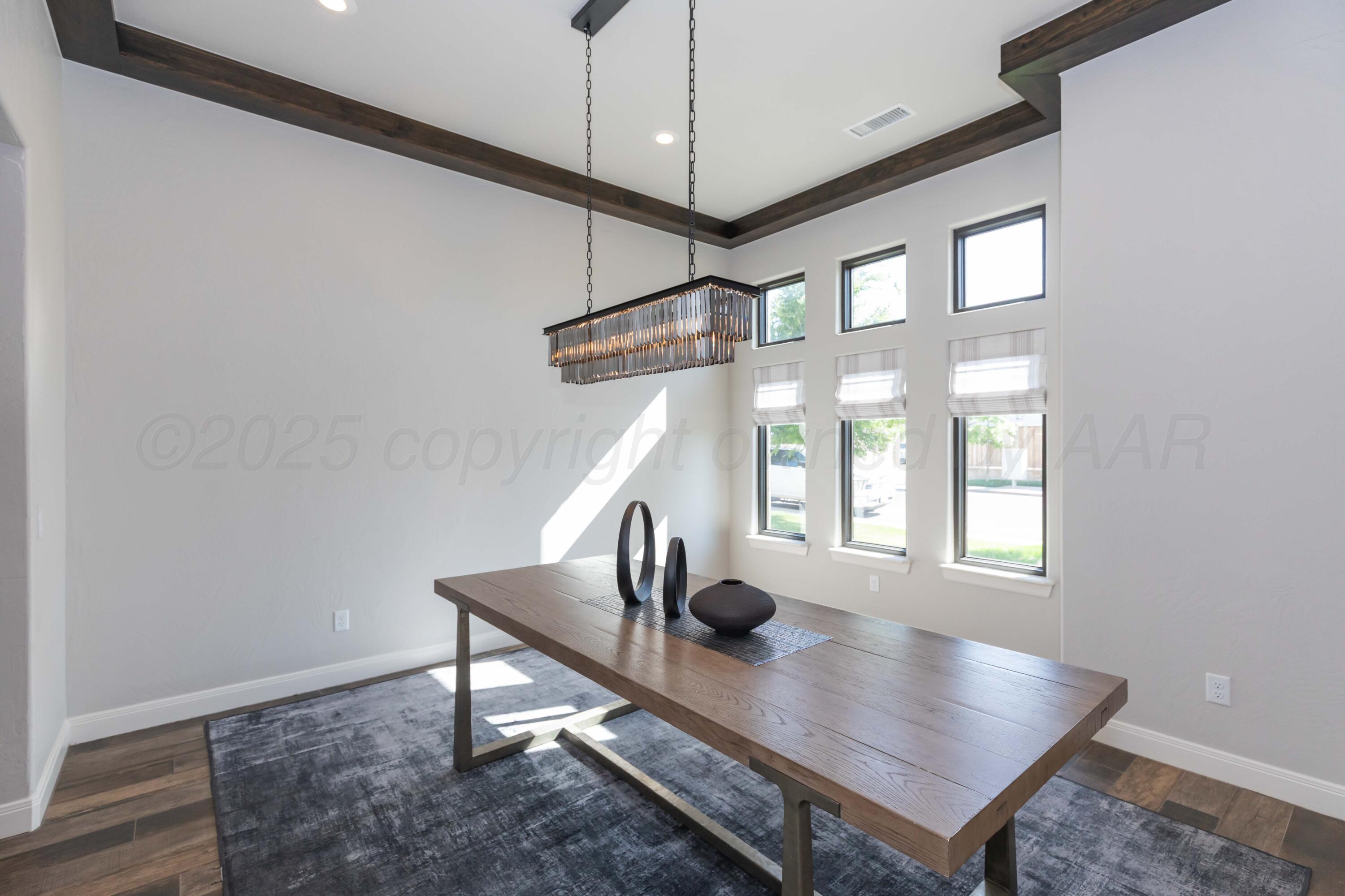 5706 Wesley Road Amarillo, TX 79119 - Photo 6 of 40 DINING VIEW 2 (8)