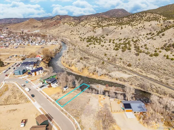 $445,000 | 249 River Ridge Lane, Salida, CO 81201