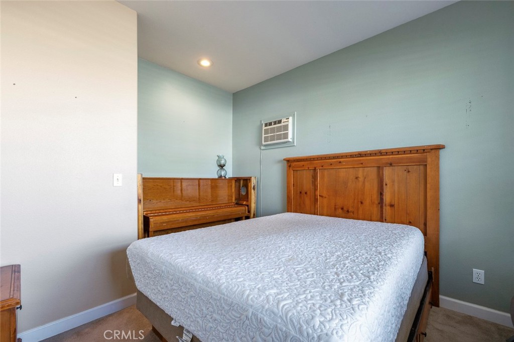 308 San Ramon Court Coalinga, CA 93210 - Photo 9 of 63