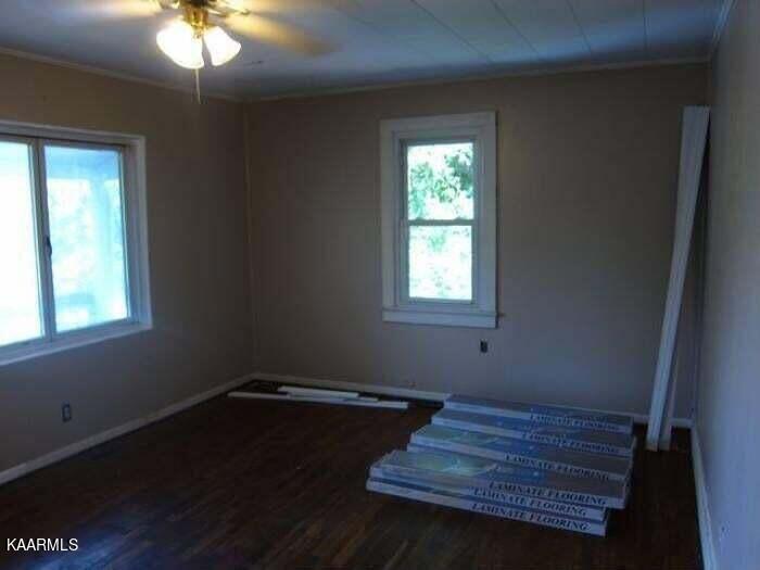 918 Gertrude Avenue Knoxville, TN 37920 - Photo 5 of 10 20170515025127841750000000-o