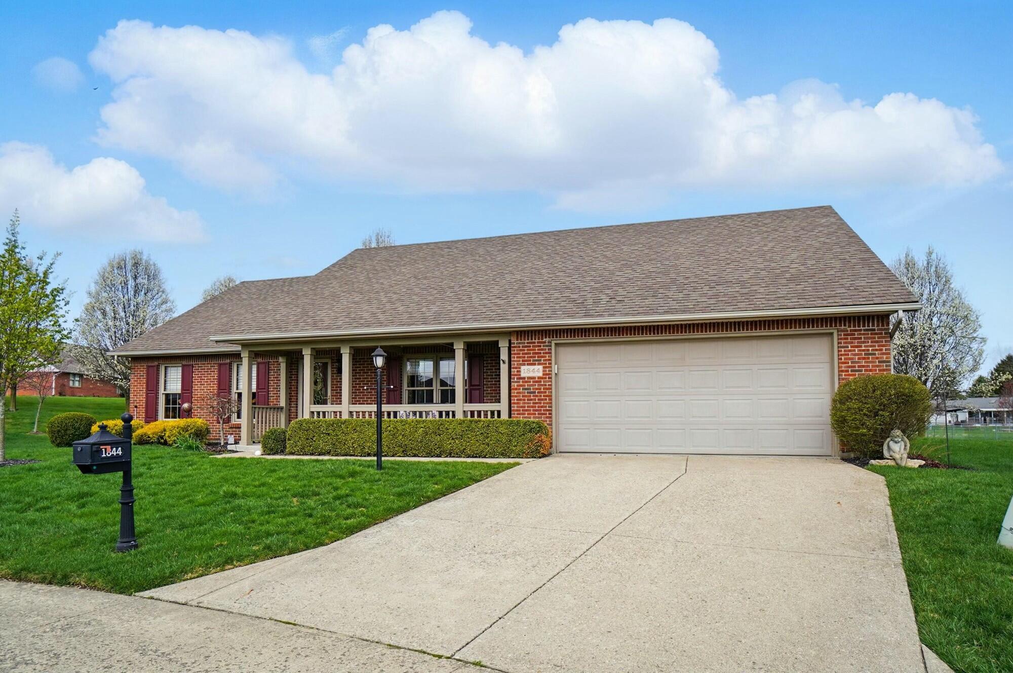 1844 Conrad Court, Unit 20 Springfield, OH 45502 - Photo 2 of 46