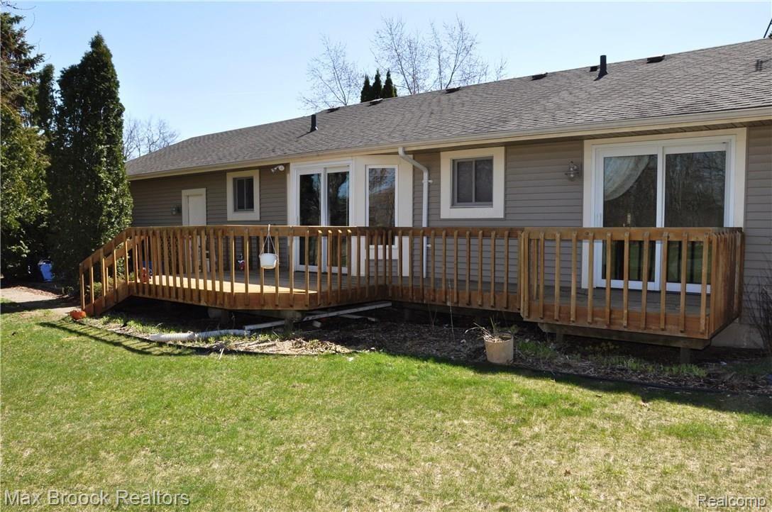 3418 West Drahner Road Oxford, MI 48371 - Photo 19 of 24 DSC_0160.JPG