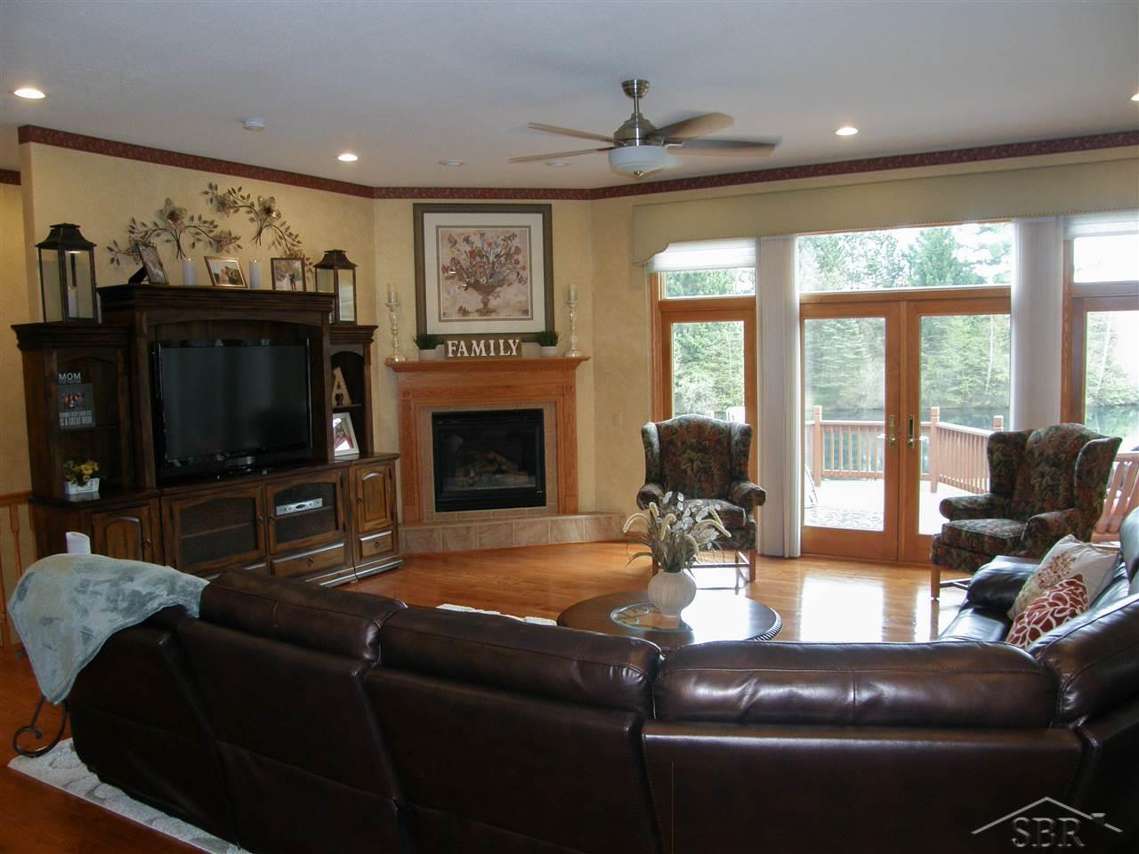 12451 Ithaca Road St. Charles, MI 48655 - Photo 15 of 47 31380059-14.JPG