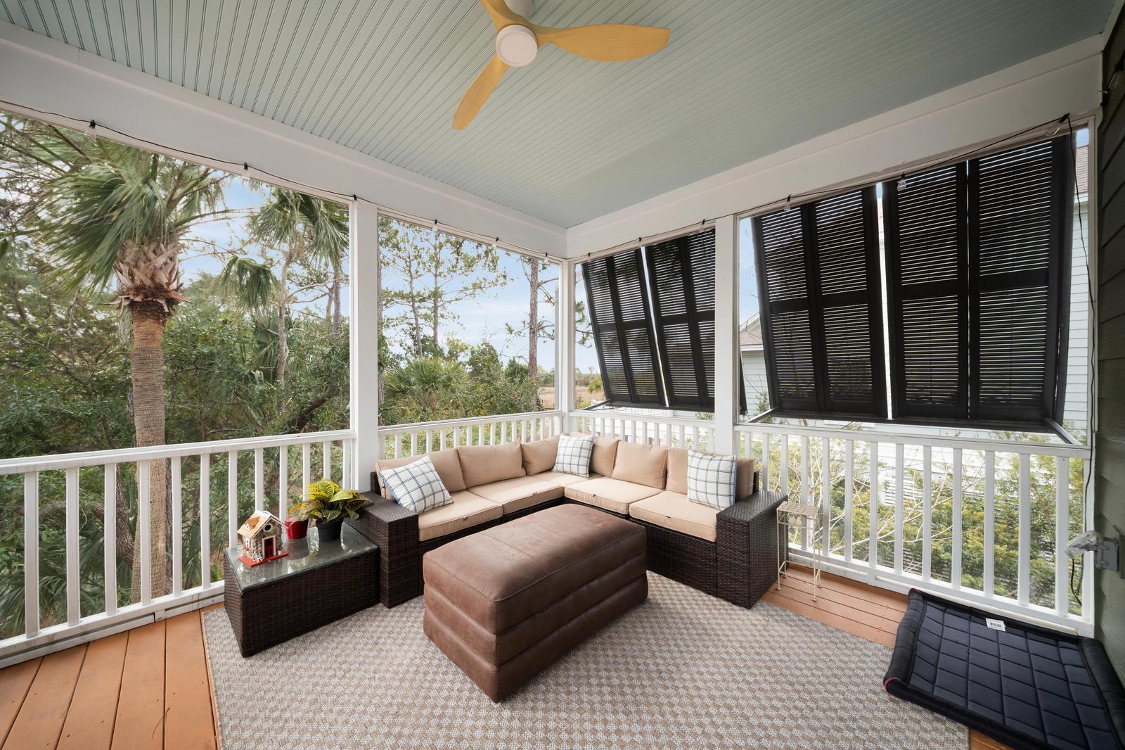 2218 Claymill Lane Mount Pleasant, SC 29466 - Photo 28 of 64 Screened-In Porch