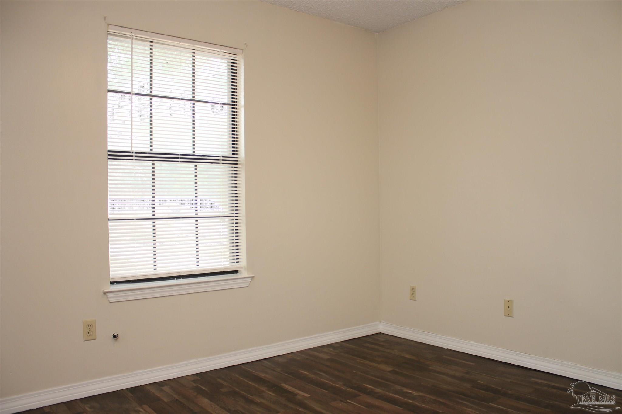 7608 Wilshire Road Pensacola, FL 32526 - Photo 14 of 18