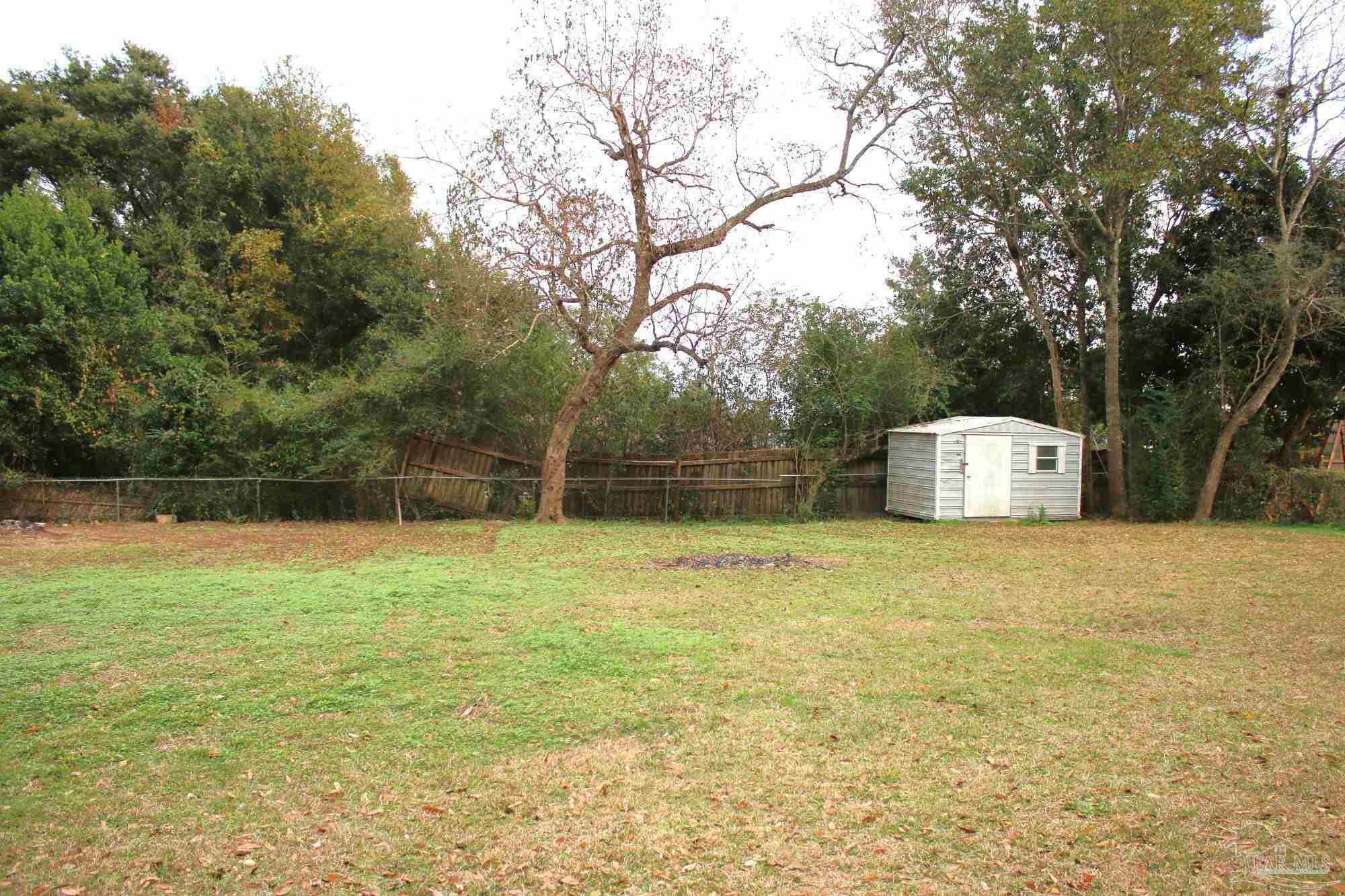 7608 Wilshire Road Pensacola, FL 32526 - Photo 17 of 18