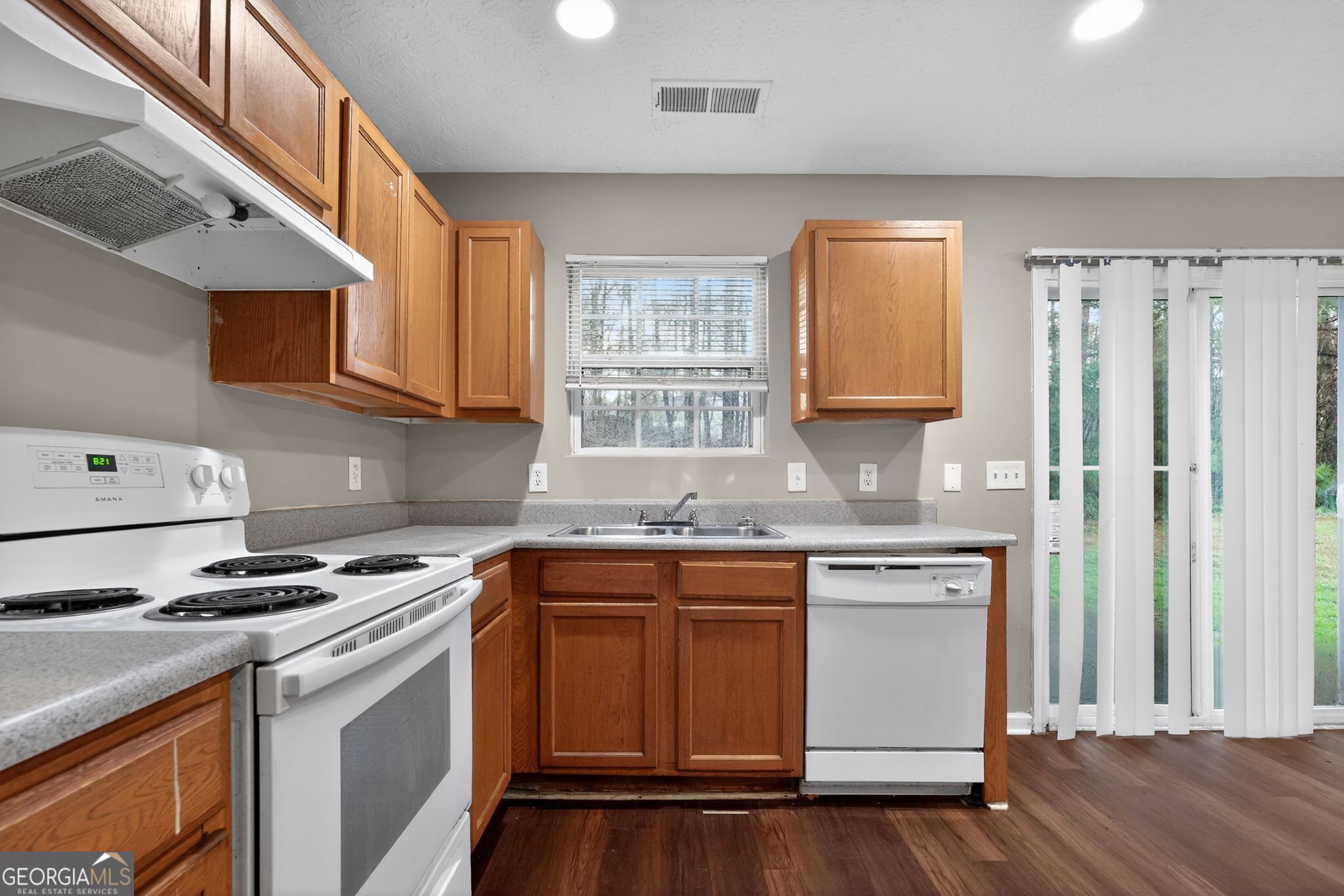 7177 Walton Hill Fairburn, GA 30213 - Photo 20 of 39