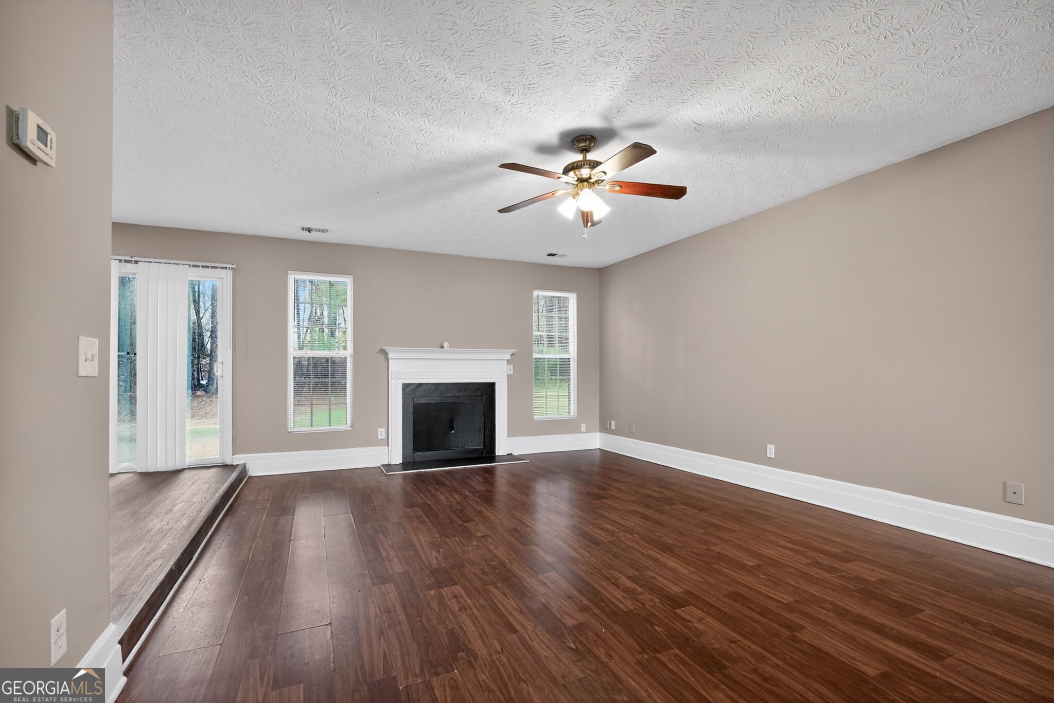 7177 Walton Hill Fairburn, GA 30213 - Photo 5 of 39