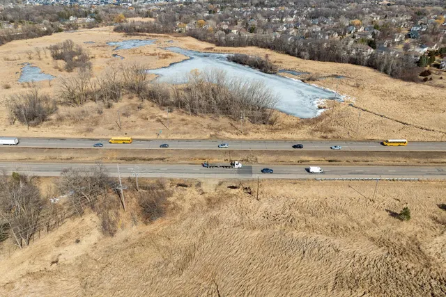 $750,000 | 17320 Highway 55, Plymouth, MN 55446