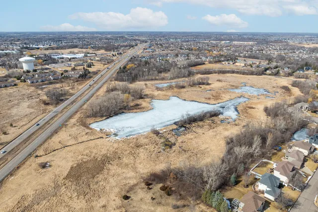 $750,000 | 17320 Highway 55, Plymouth, MN 55446