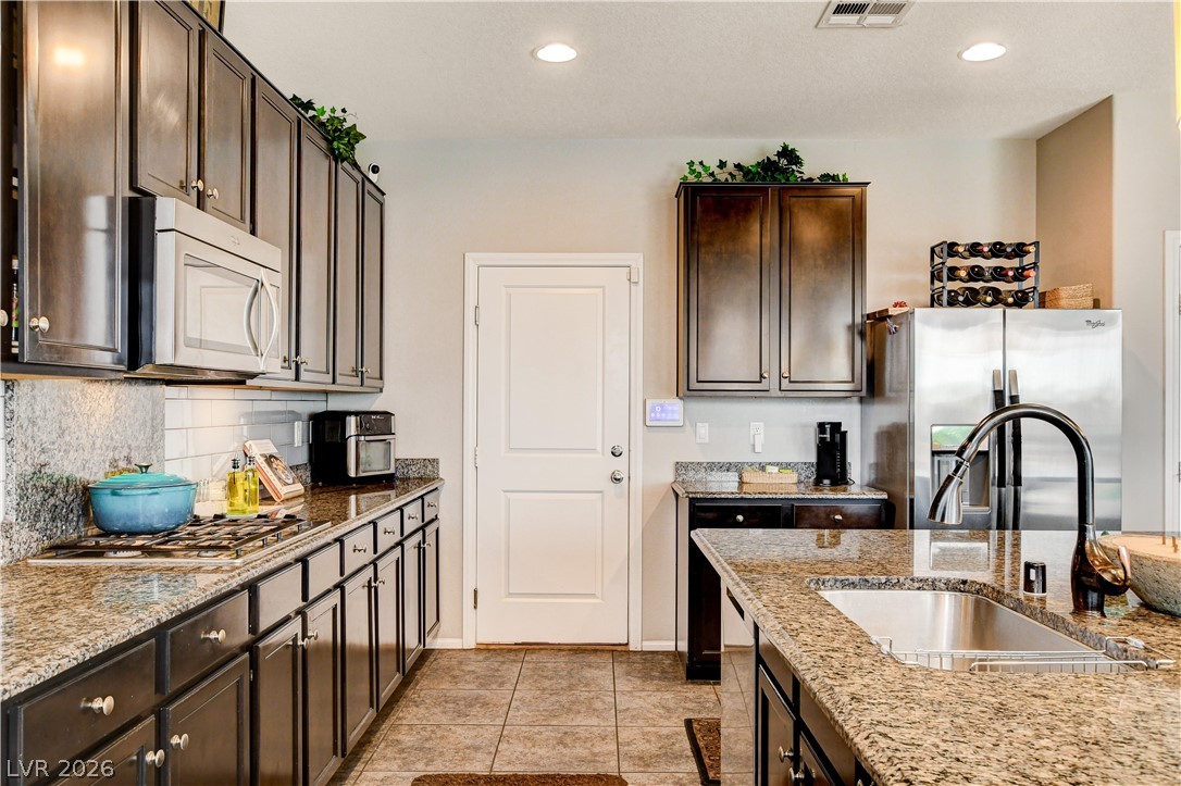 10313 Aragon Crown Road Las Vegas, NV 89135 - Photo 35 of 93