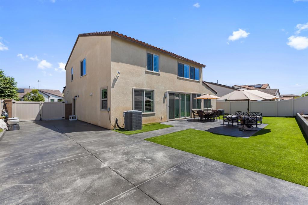 29809 Gypsy Vanner Way Menifee, CA 92584 - Photo 38 of 45