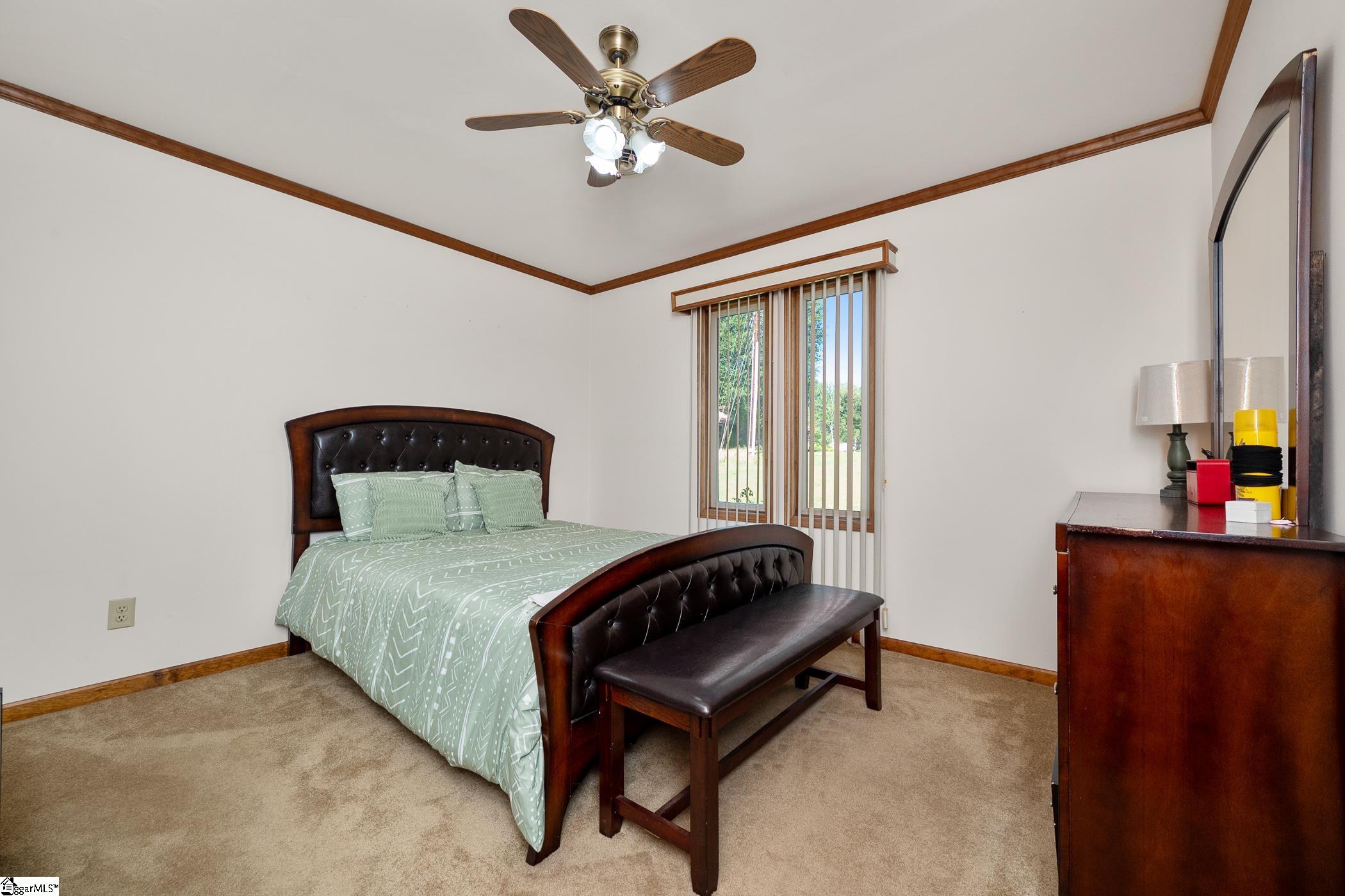 202 Mitchell Street Laurens, SC 29360 - Photo 14 of 38