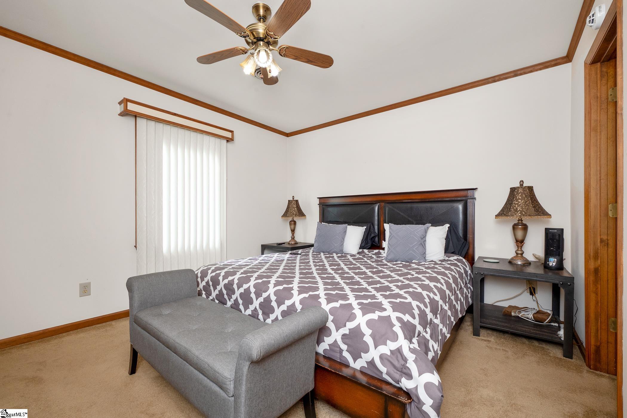 202 Mitchell Street Laurens, SC 29360 - Photo 16 of 38